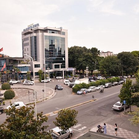 City Center Inn Shkoder Exterior photo